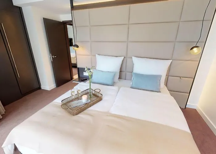 Apartment White Pearl 1.01